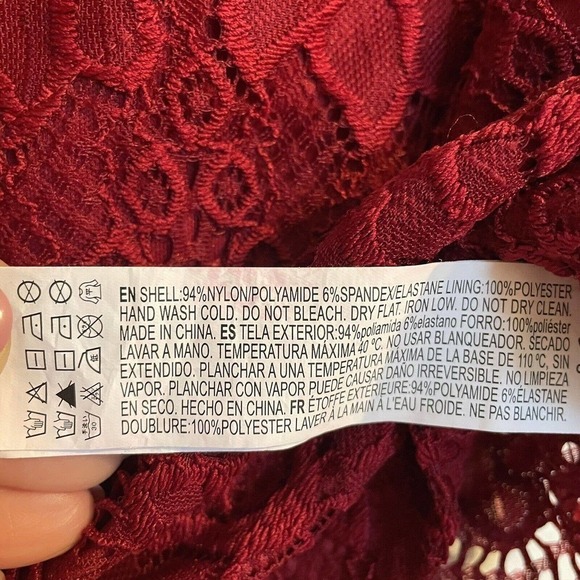 Vintage Forever 21 Large Lace Crop Top Red Long Sleeve Y2K Minimalist - Picture 8 of 8